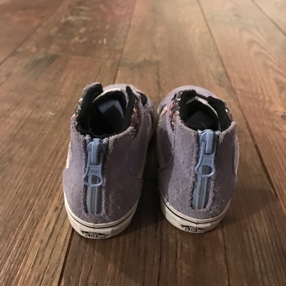 Lavender hightop slip on vans - Picture 3 of 3